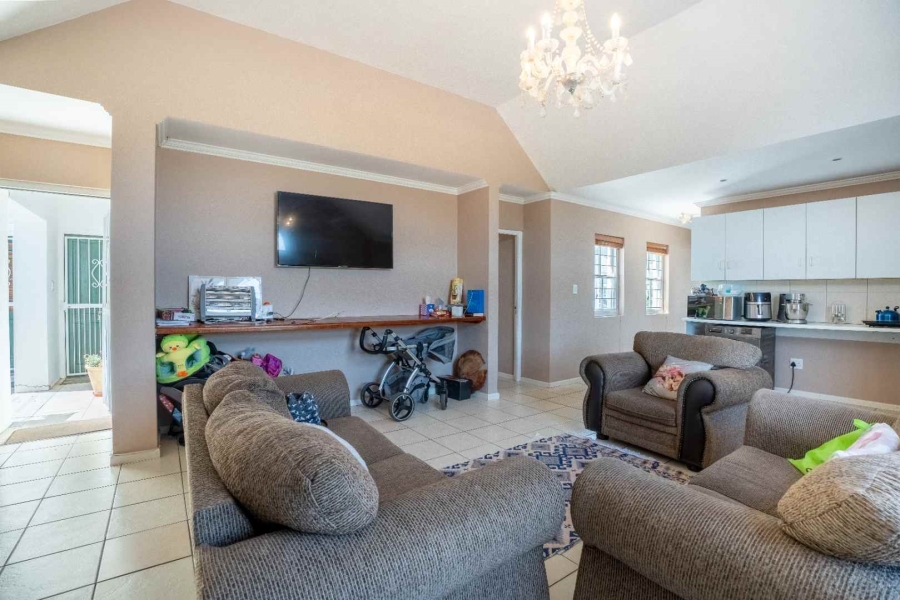 5 Bedroom Property for Sale in Franschhoek Western Cape